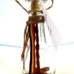 Sticla (100 ml) ornata cu sculptura in lemn - Nicu Pop